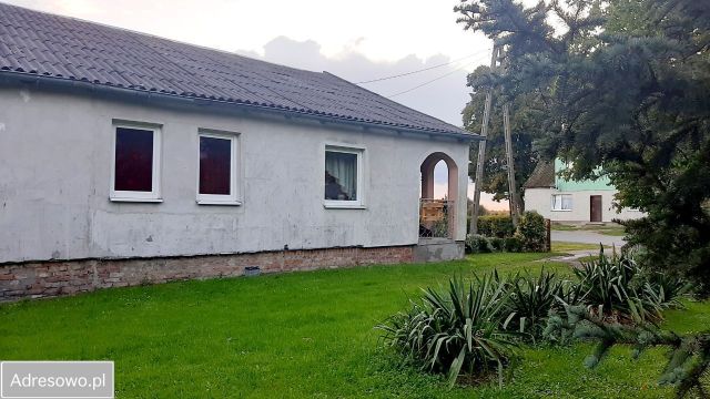 dom wolnostojący, 5 pokoi Jeziernik. Zdjęcie 1