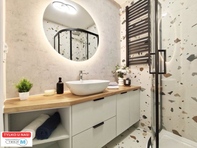 Mieszkanie 3-pokojowe Kielce KSM, ul. Daleka. Zdjęcie 1