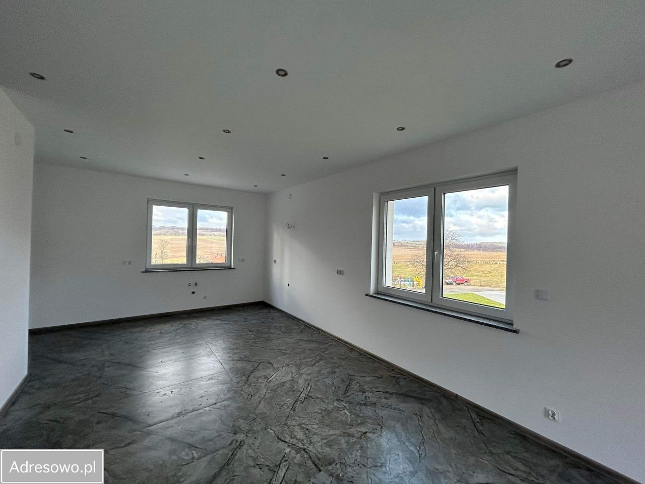 dom wolnostojący, 6 pokoi Gilów. Zdjęcie 11