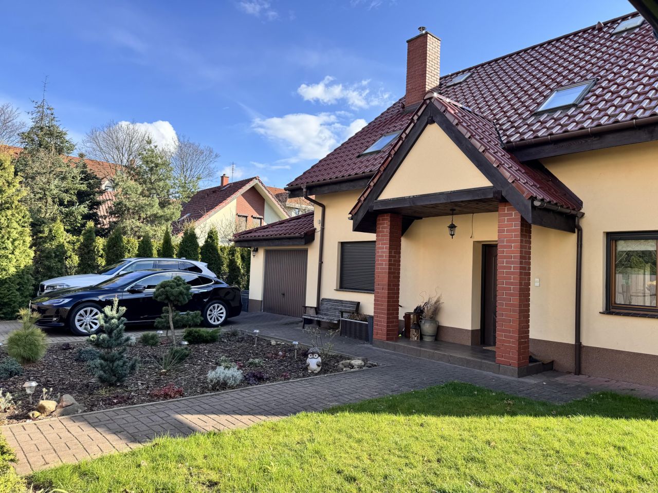 dom wolnostojący, 6 pokoi Wysoka, ul. Brzozowa. Zdjęcie 9