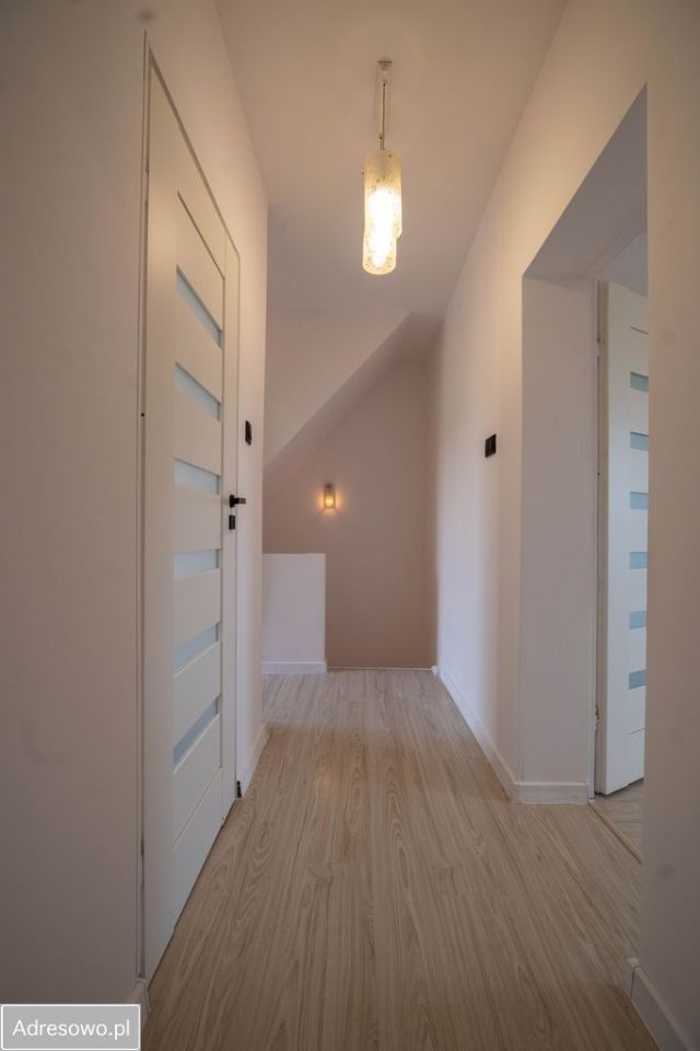 dom wolnostojący, 6 pokoi Zbrosławice. Zdjęcie 17