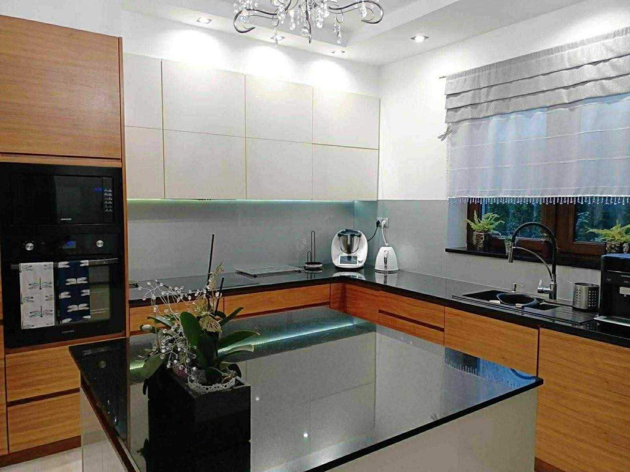 dom wolnostojący, 5 pokoi Kielanówka. Zdjęcie 3