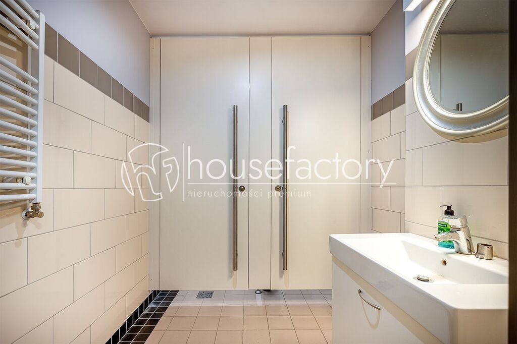 Lokal Łódź Księży Młyn, ul. Tylna. Zdjęcie 11