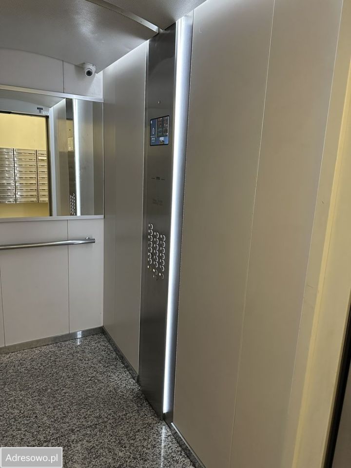 Mieszkanie 6-pokojowe Warszawa Ochota, ul. Juliana Ursyna Niemcewicza. Zdjęcie 2