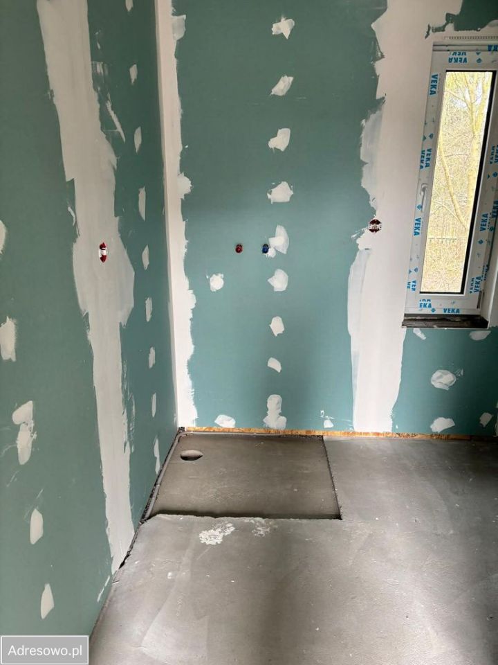 dom wolnostojący, 2 pokoje Paruchy. Zdjęcie 14