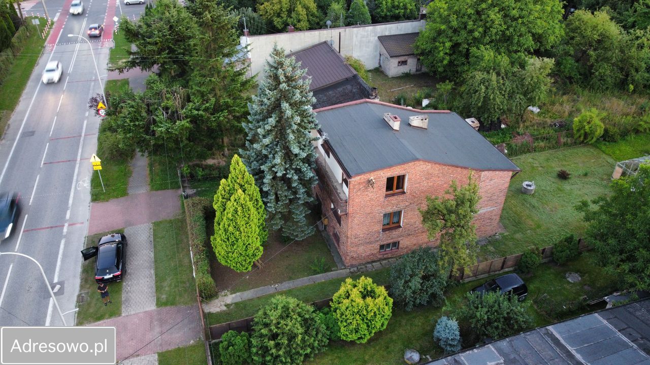 dom wolnostojący, 5 pokoi Radomsko, ul. Sucharskiego. Zdjęcie 4