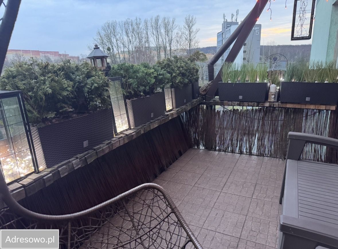 Mieszkanie 4-pokojowe Katowice os. Witosa, ul. Henryka Dulęby. Zdjęcie 3