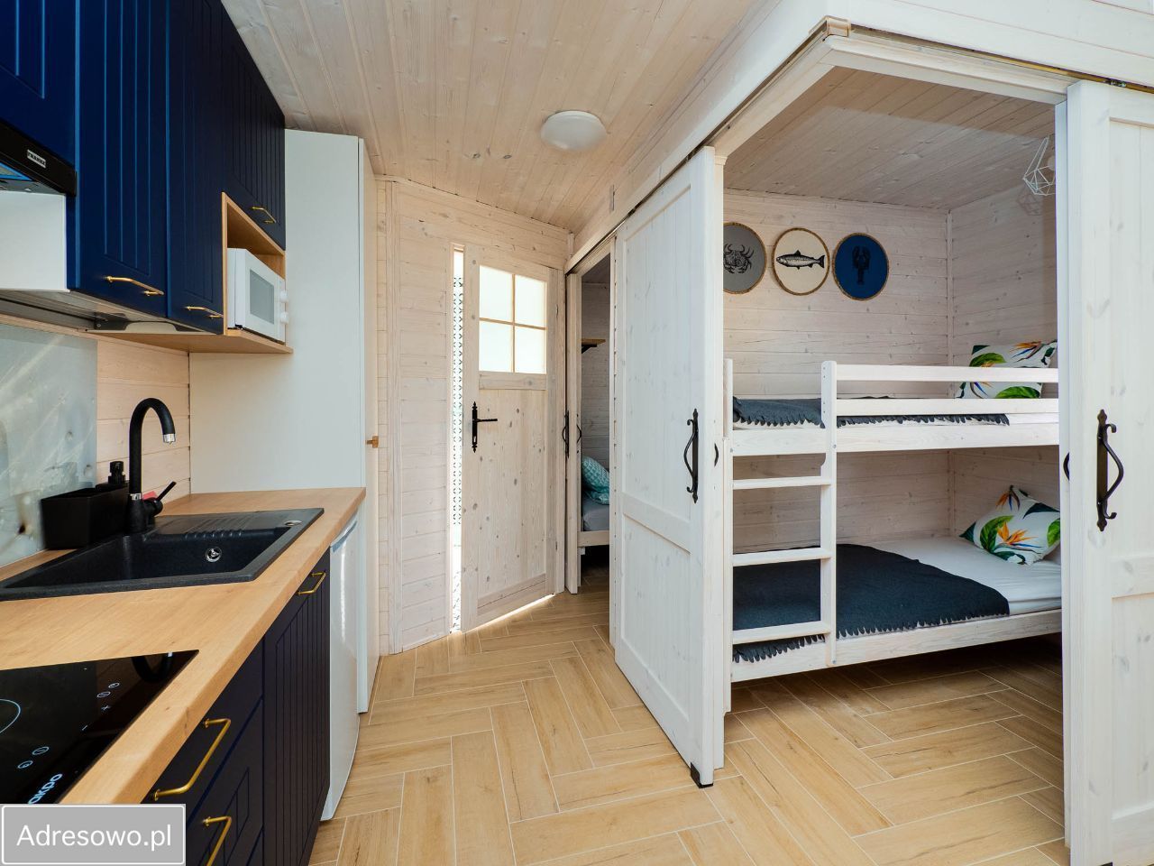 Hotel/pensjonat Rusinowo, ul. Króla Maciusia. Zdjęcie 9