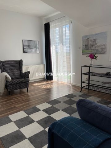 bliźniak, 5 pokoi Zerwana. Zdjęcie 36