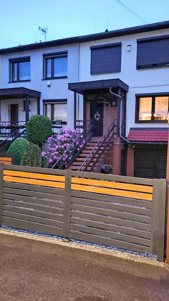 dom szeregowy, 4 pokoje Ruda Śląska Wirek, ul. Oskara Kolberga. Zdjęcie 20