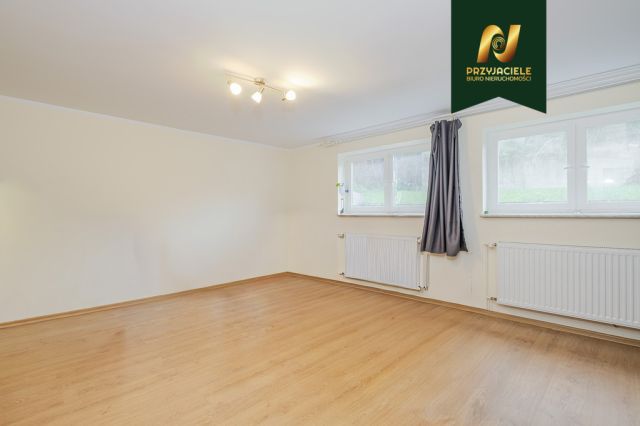 dom wolnostojący, 8 pokoi Gdynia Grabówek. Zdjęcie 12