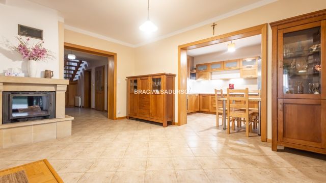 dom wolnostojący, 5 pokoi Rybna, ul. Parkowa. Zdjęcie 2