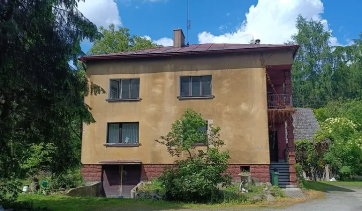 dom wolnostojący, 8 pokoi Zabłocie