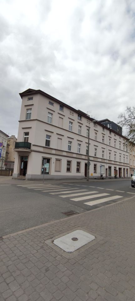 Mieszkanie 3-pokojowe Bydgoszcz Śródmieście, ul. Warszawska. Zdjęcie 1