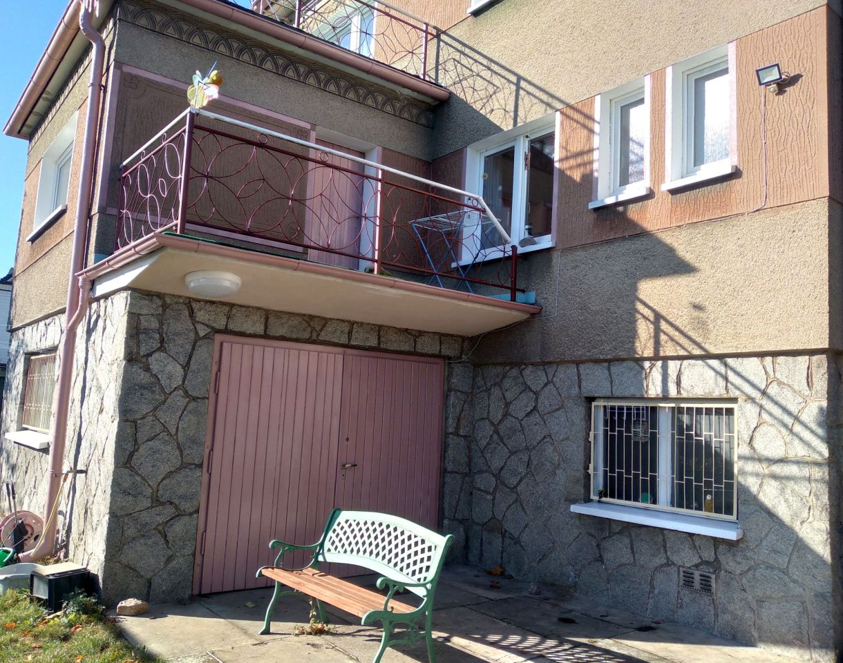 dom wolnostojący, 6 pokoi Ostrów Wielkopolski, ul. Traugutta. Zdjęcie 2