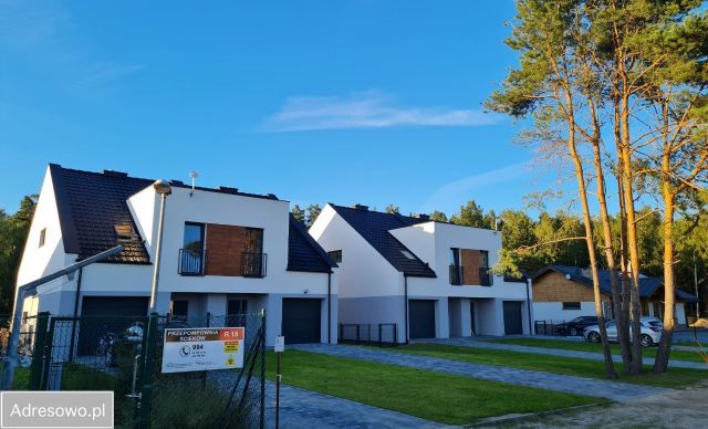 bliźniak, 4 pokoje Rakowiec, ul. Gajowa. Zdjęcie 1