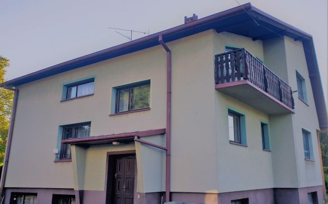 dom wolnostojący, 6 pokoi Biała Biała Dolna, ul. Parkowa. Zdjęcie 1