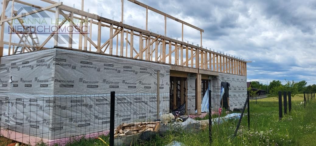 bliźniak, 5 pokoi Niesułowice. Zdjęcie 4