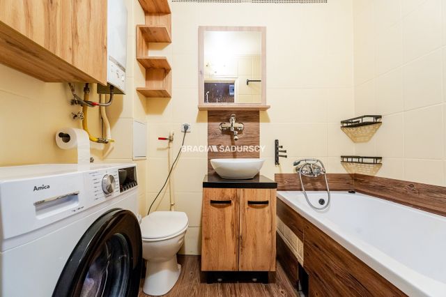 Mieszkanie 3-pokojowe Sułkowice, ul. Szkolna. Zdjęcie 13