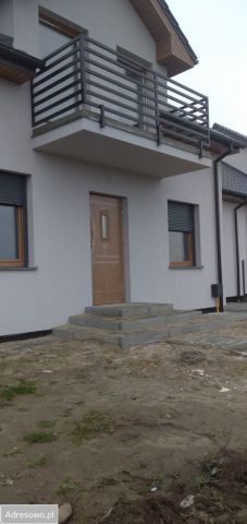 bliźniak, 5 pokoi Stargard, os. Pyrzyckie. Zdjęcie 1