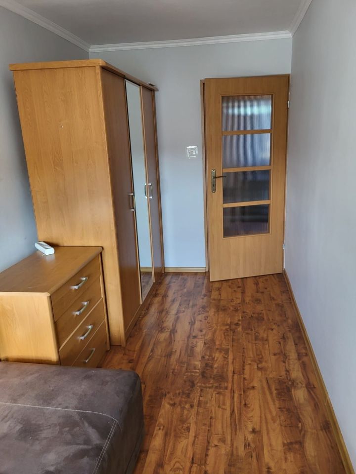 Mieszkanie 3-pokojowe Krosno, ul. Naftowa. Zdjęcie 6