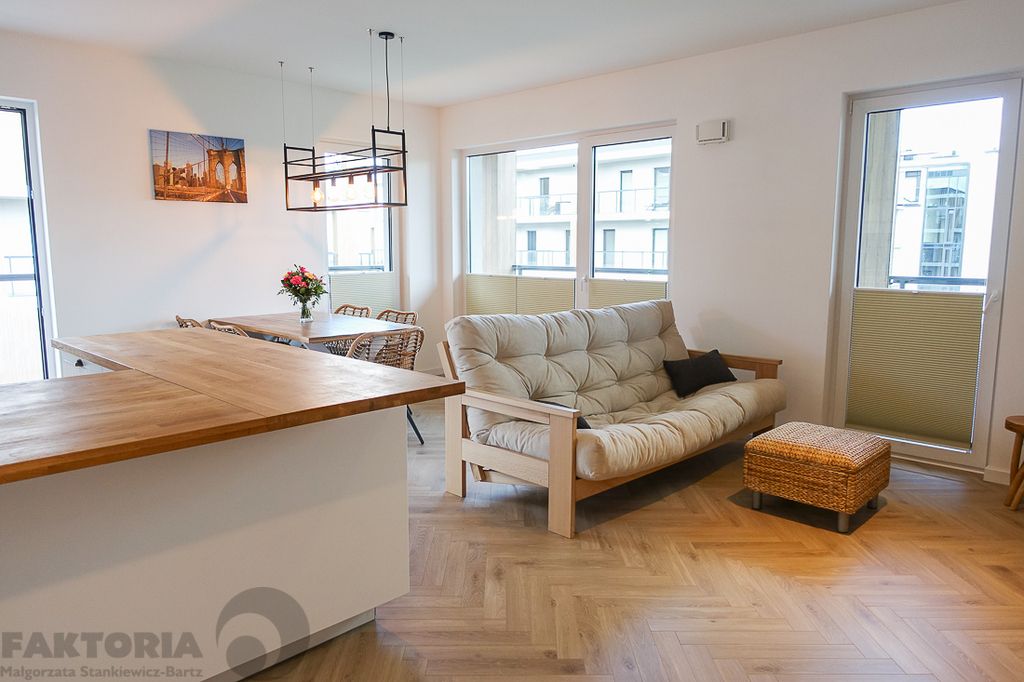 Mieszkanie 3-pokojowe Szczecin Dąbie, ul. Przestrzenna