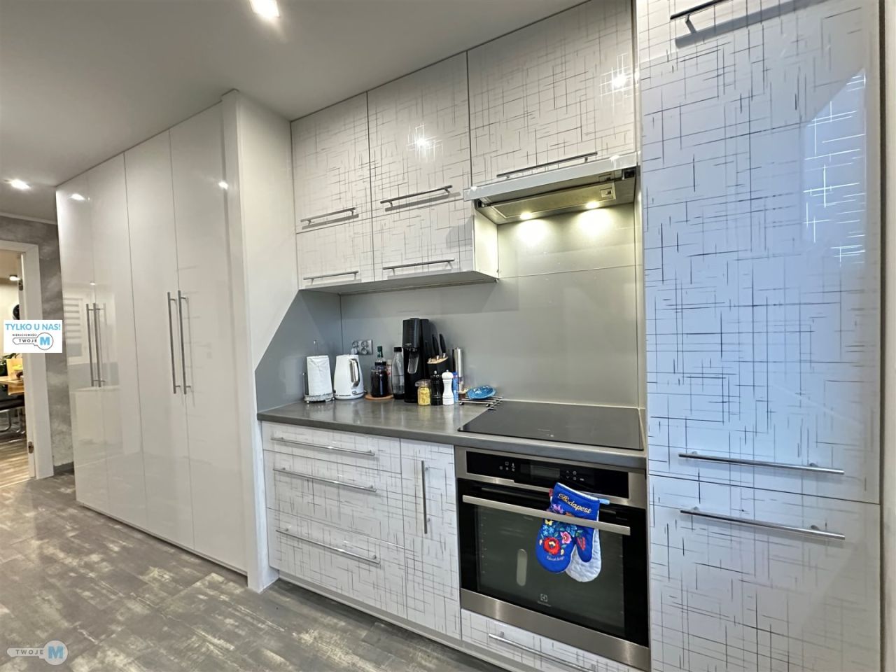 Mieszkanie 3-pokojowe Chęciny, os. Sosnówka. Zdjęcie 1