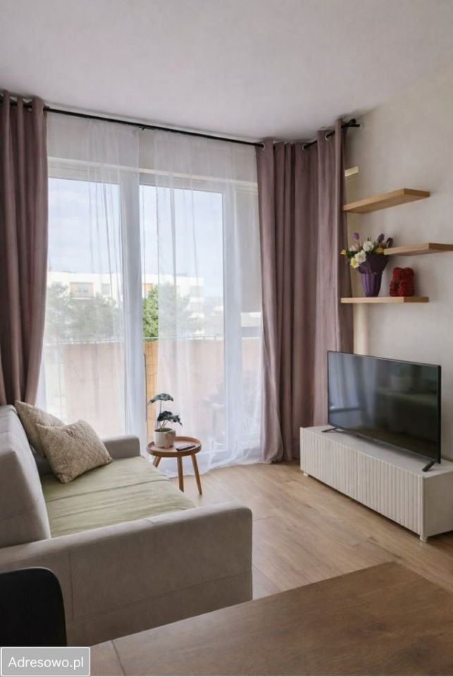 Mieszkanie 2-pokojowe Kowale. Zdjęcie 1