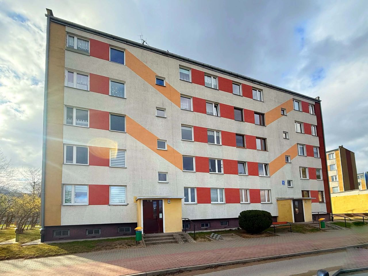 Mieszkanie 4-pokojowe Bartoszyce, ul. Nad Łyną. Zdjęcie 1