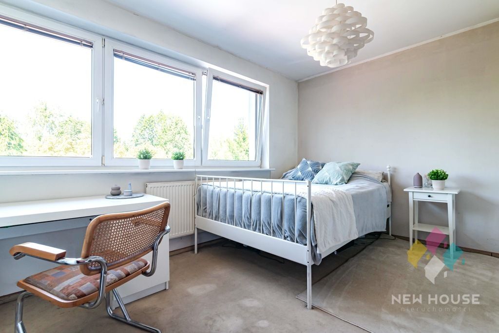 bliźniak, 9 pokoi Zalbki. Zdjęcie 22