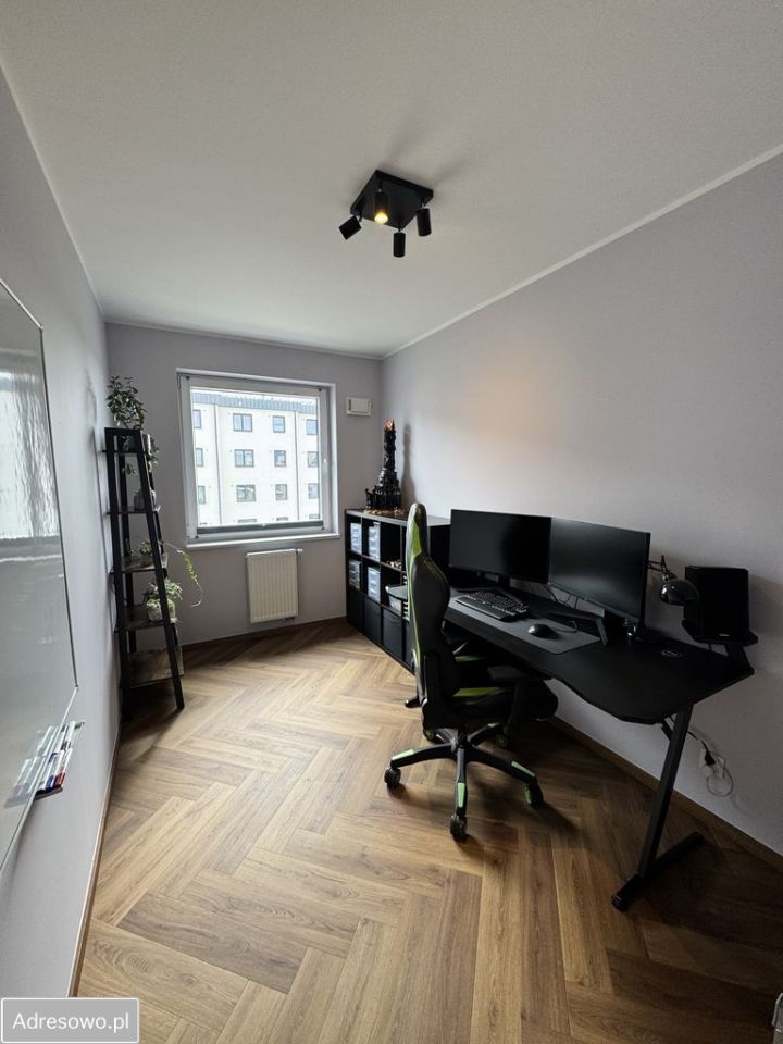 Mieszkanie 4-pokojowe Wrocław Oporów, ul. Władysława Chachaja. Zdjęcie 9