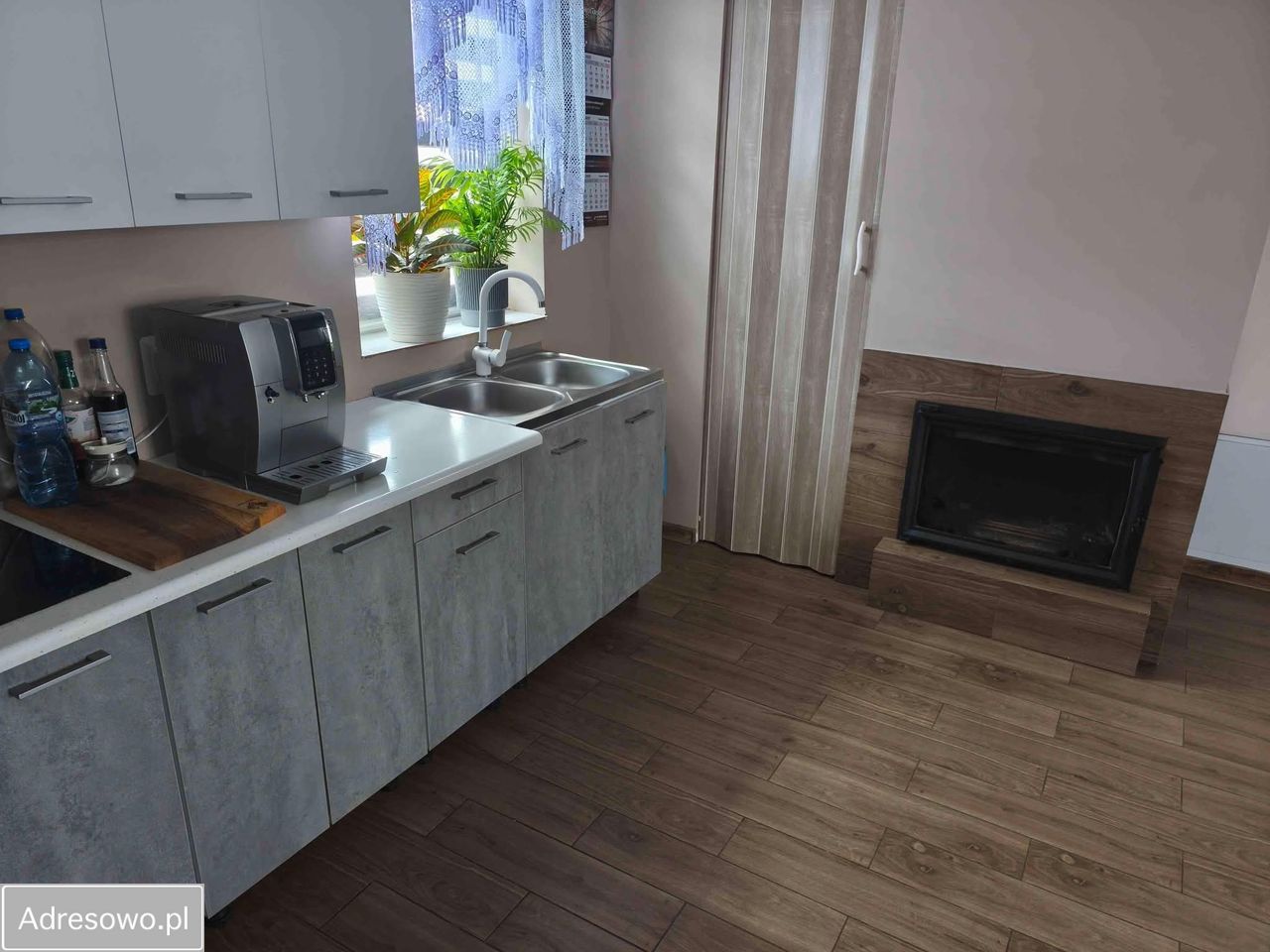 dom wolnostojący, 2 pokoje Wiśniowa. Zdjęcie 2