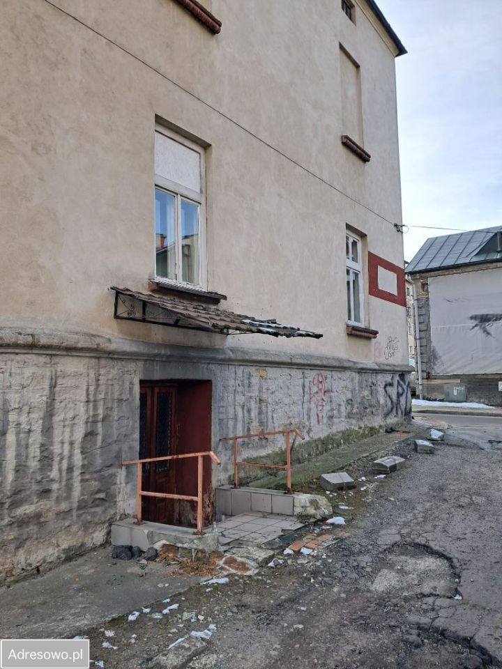 Lokal Sanok, ul. gen. Władysława Sikorskiego. Zdjęcie 12