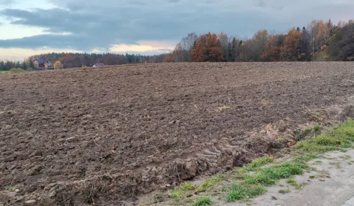 Działka budowlana Kosowo