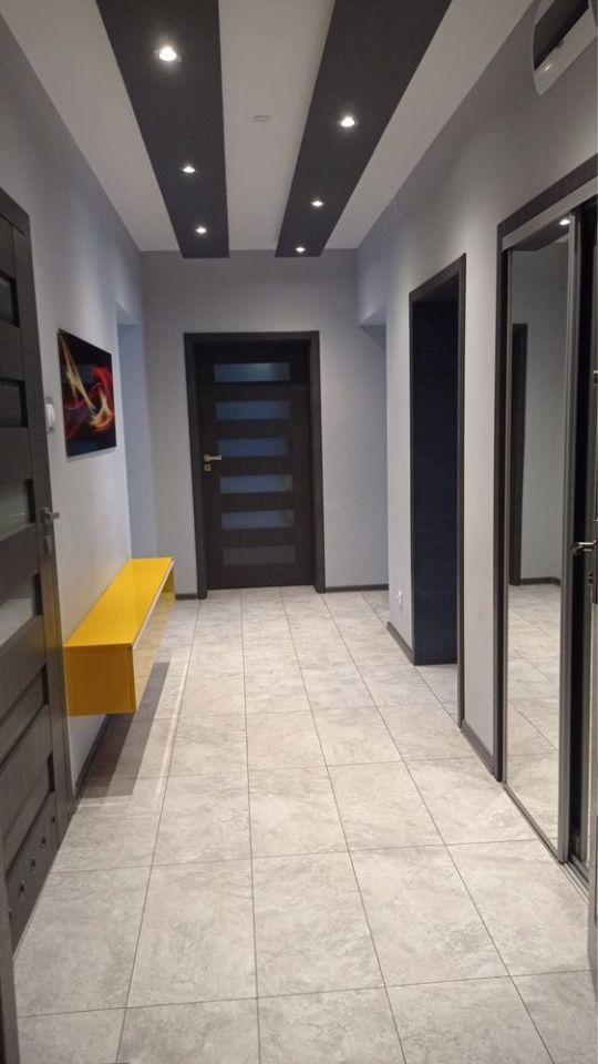 Mieszkanie 3-pokojowe Wałbrzych Śródmieście. Zdjęcie 4