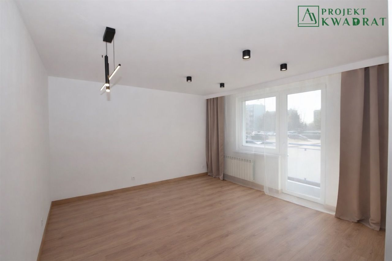 Mieszkanie 3-pokojowe Knurów, ul. Jedności Narodowej. Zdjęcie 17