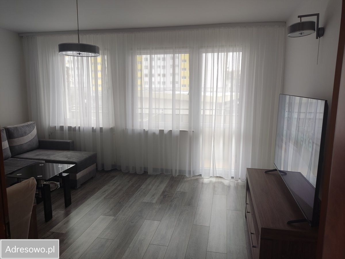 Mieszkanie 3-pokojowe Świnoujście, ul. Piastowska. Zdjęcie 1