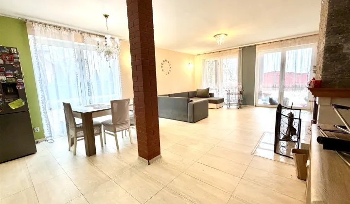 dom wolnostojący, 4 pokoje Orzechowo