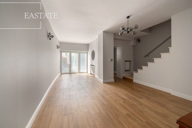 dom wolnostojący, 7 pokoi Warszawa Sadyba, ul. Kołobrzeska. Zdjęcie 2