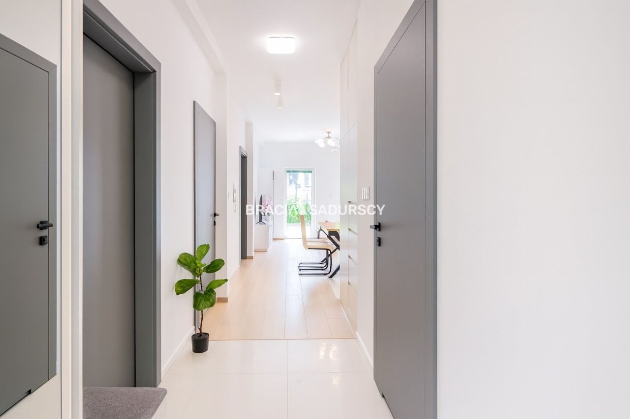 Mieszkanie 3-pokojowe Kraków Dębniki, ul. Antoniego Dobrowolskiego. Zdjęcie 11