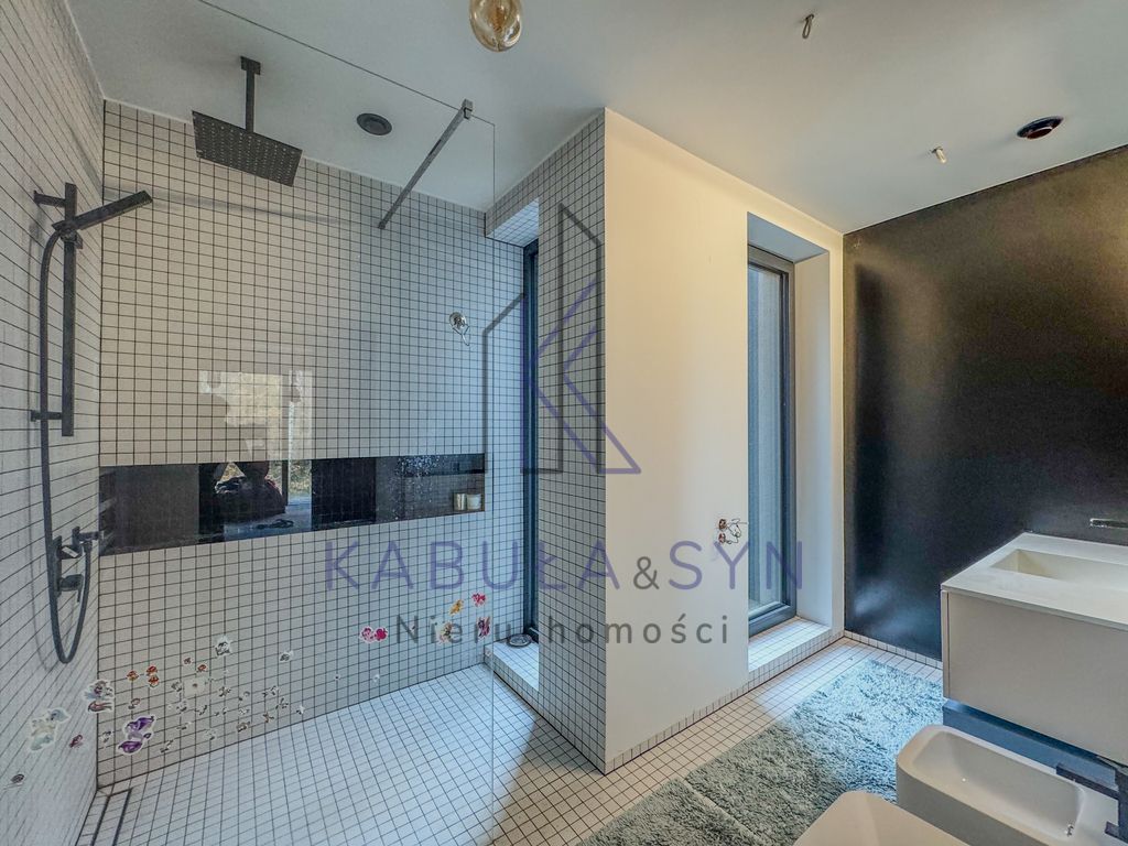 dom wolnostojący, 7 pokoi Łochowo. Zdjęcie 15