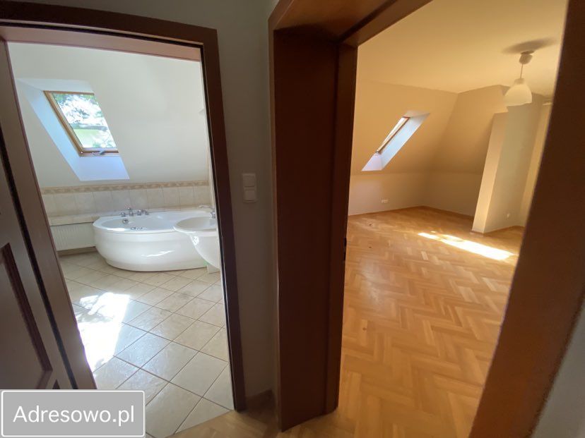 dom wolnostojący, 10 pokoi Konstancin-Jeziorna, ul. Borowa. Zdjęcie 4