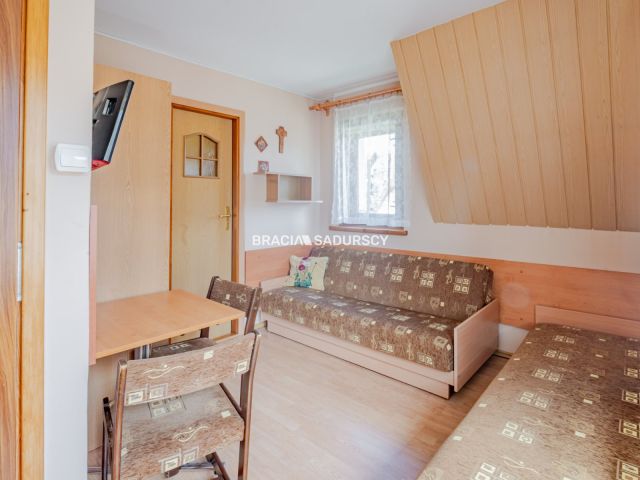 dom wolnostojący, 6 pokoi Zakopane Krzeptówki. Zdjęcie 21