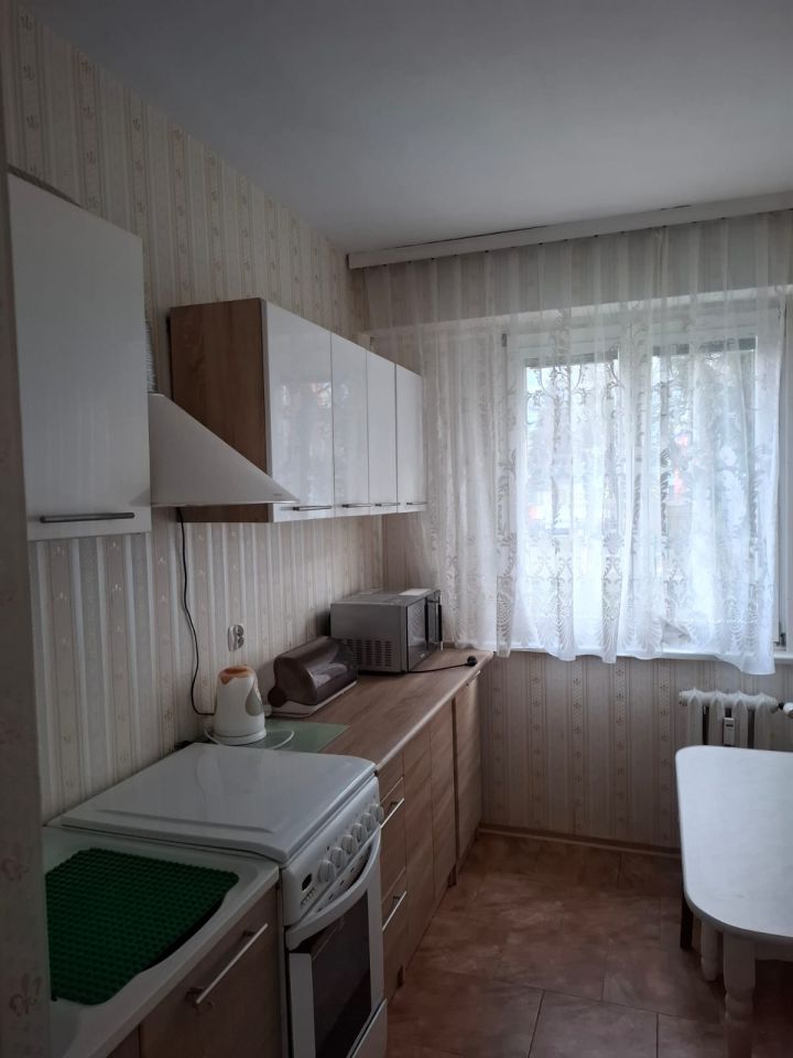 Mieszkanie 4-pokojowe Sieradz Bloki, ul. Piastowska. Zdjęcie 1