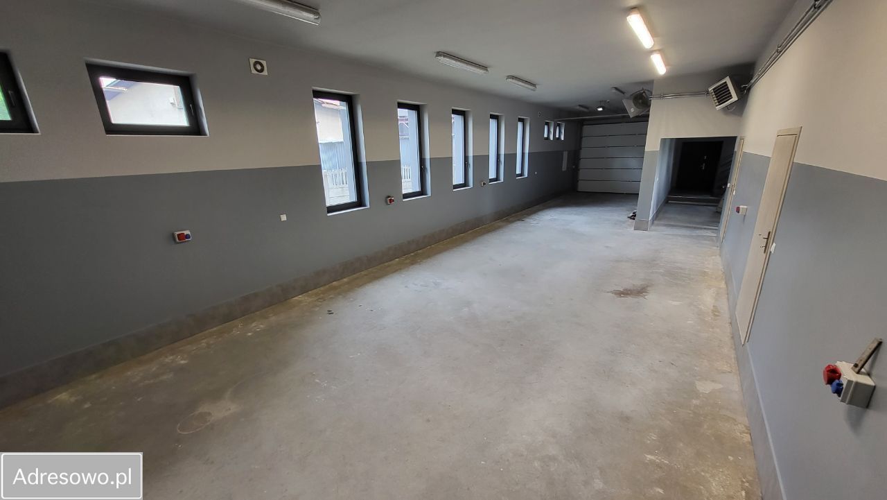 Lokal Radziechowy, ul. Główna. Zdjęcie 11