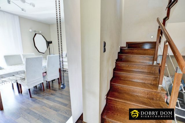 dom wolnostojący, 4 pokoje Ogrodniczki. Zdjęcie 8