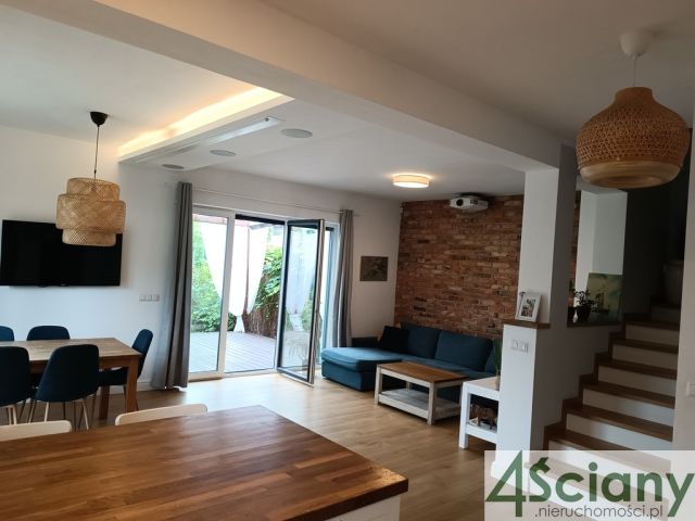 bliźniak, 5 pokoi Sadowa. Zdjęcie 1