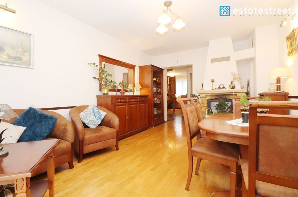 Mieszkanie 3-pokojowe Kraków Prądnik Biały, ul. Eljasza Walerego Radzikowskiego. Zdjęcie 4