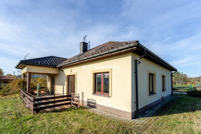 dom wolnostojący, 7 pokoi Skawina, ul. Wojska Polskiego. Zdjęcie 4