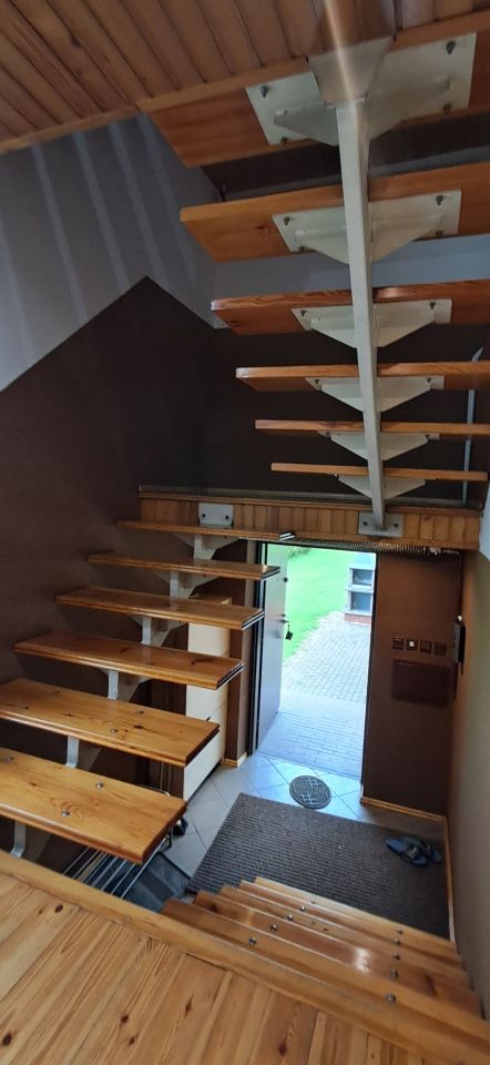 dom wolnostojący, 14 pokoi Wieszowa, ul. Tarnogórska. Zdjęcie 8